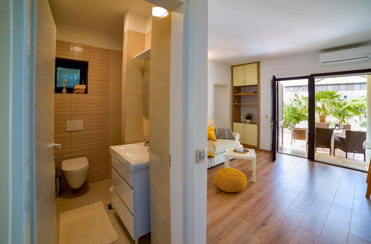 Premium Oaza Apartment Primosten Ngoại thất bức ảnh